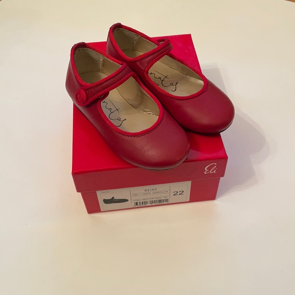 Papanatas Mary Jane Flats, 22